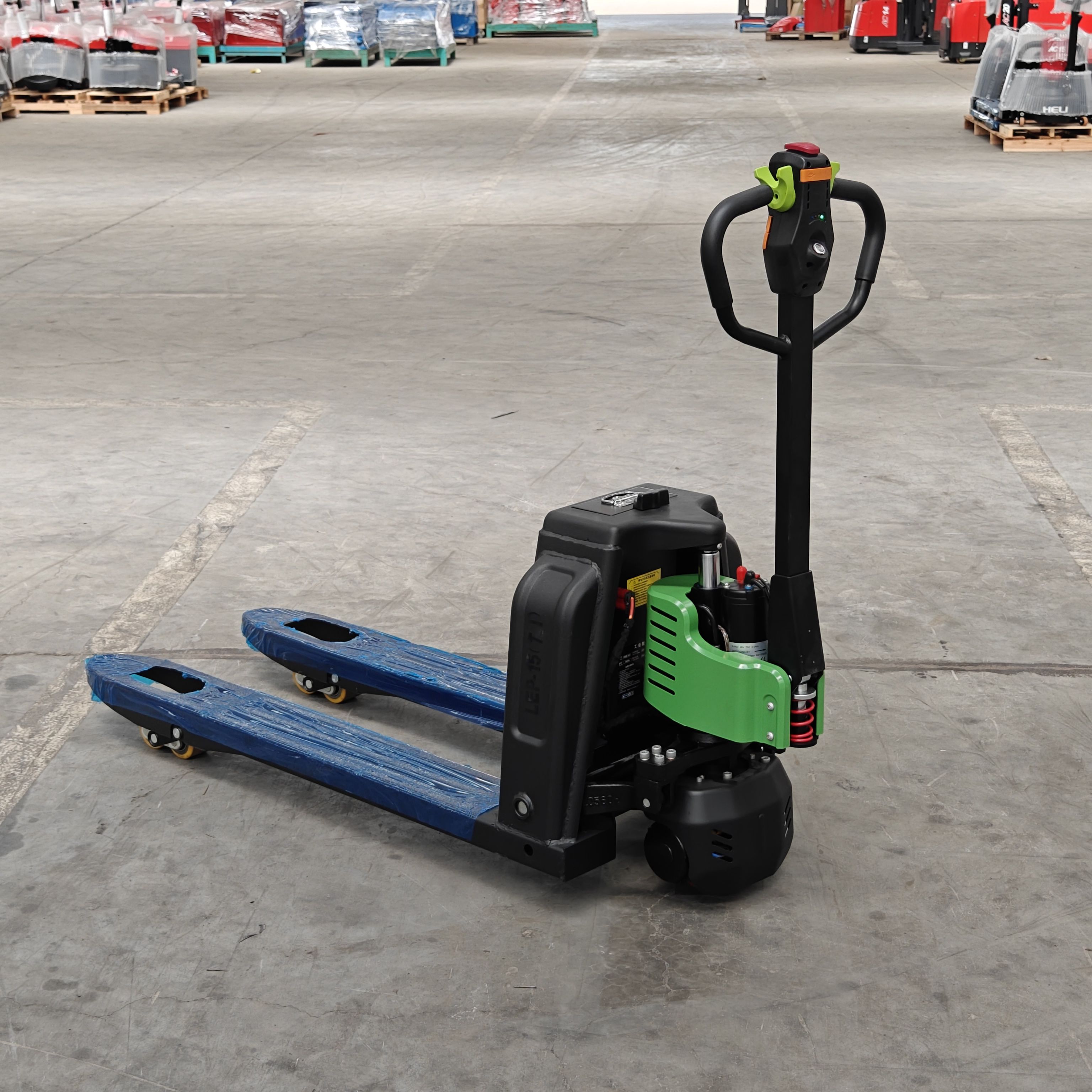 Электрическая тележка Everlift Electr Pallet Jack 2000 кг 48 В Зарядное устройство для электрической тележки ELEP-15 (TLI)