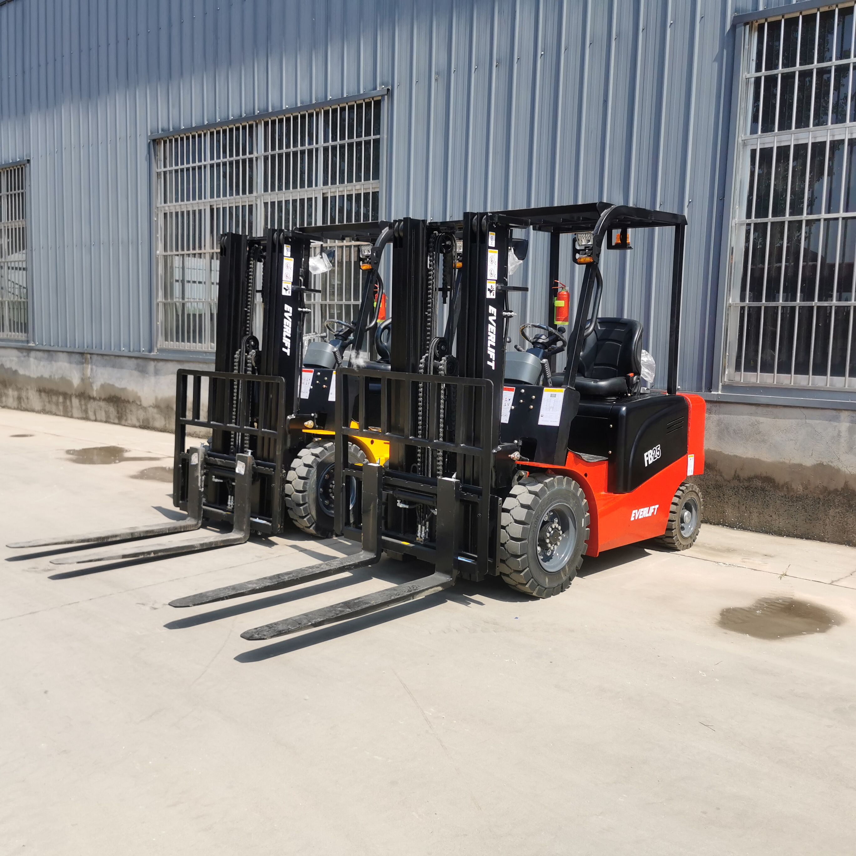 Everlift Совершенно новый электрический вилочный погрузчик 3500 кг 4500 мм-6000 мм трехплексная мачта с боковым ситом Электрический вилочный погрузчик
