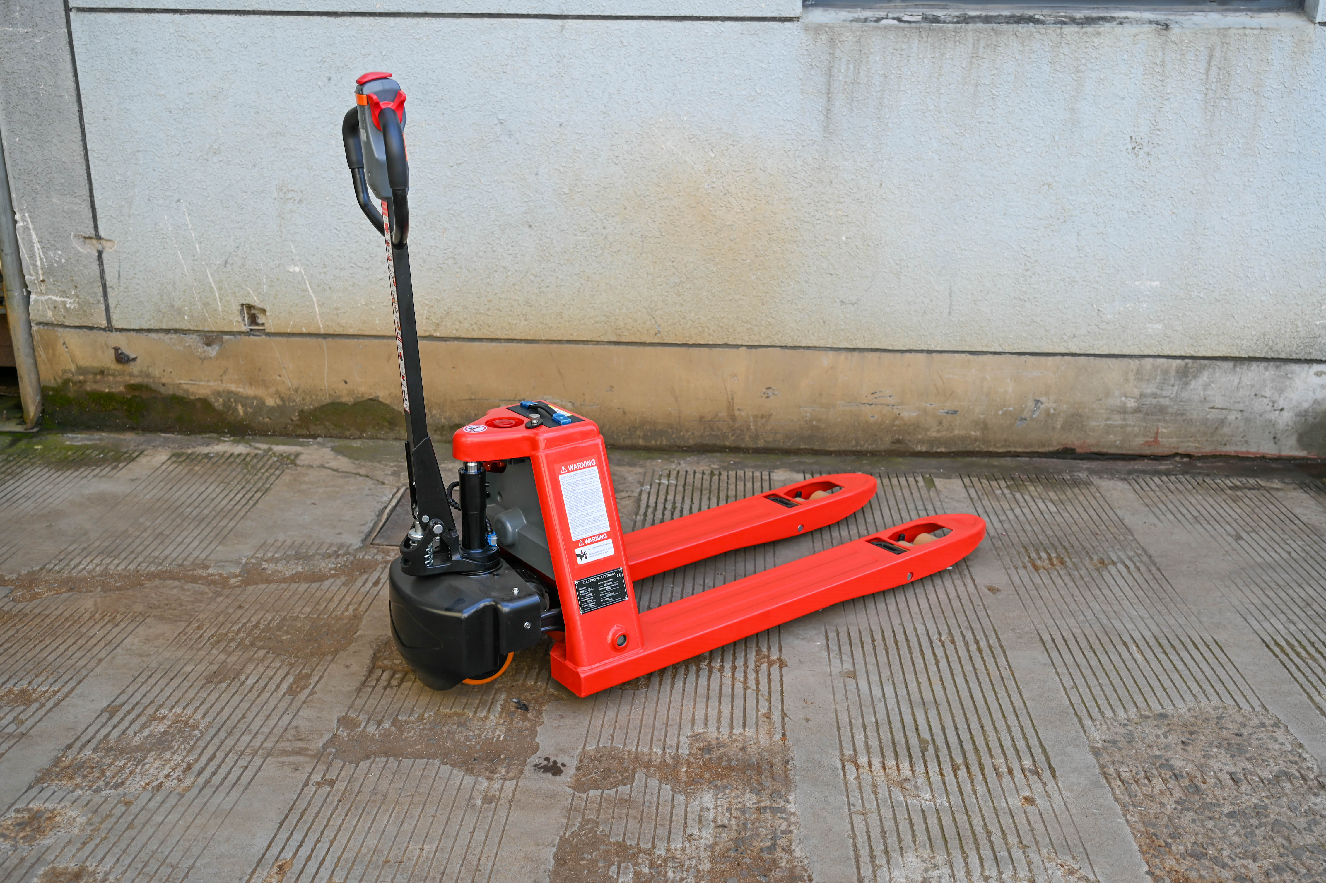 EasyLift 1500 кг/2000 кг Электрический грузовик с литиевым батареем поддон