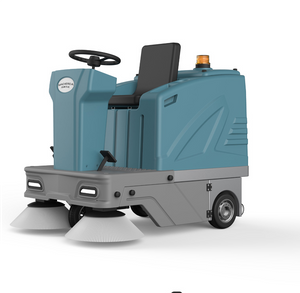 Пилотируемая подметальная машина Everlift M-1400