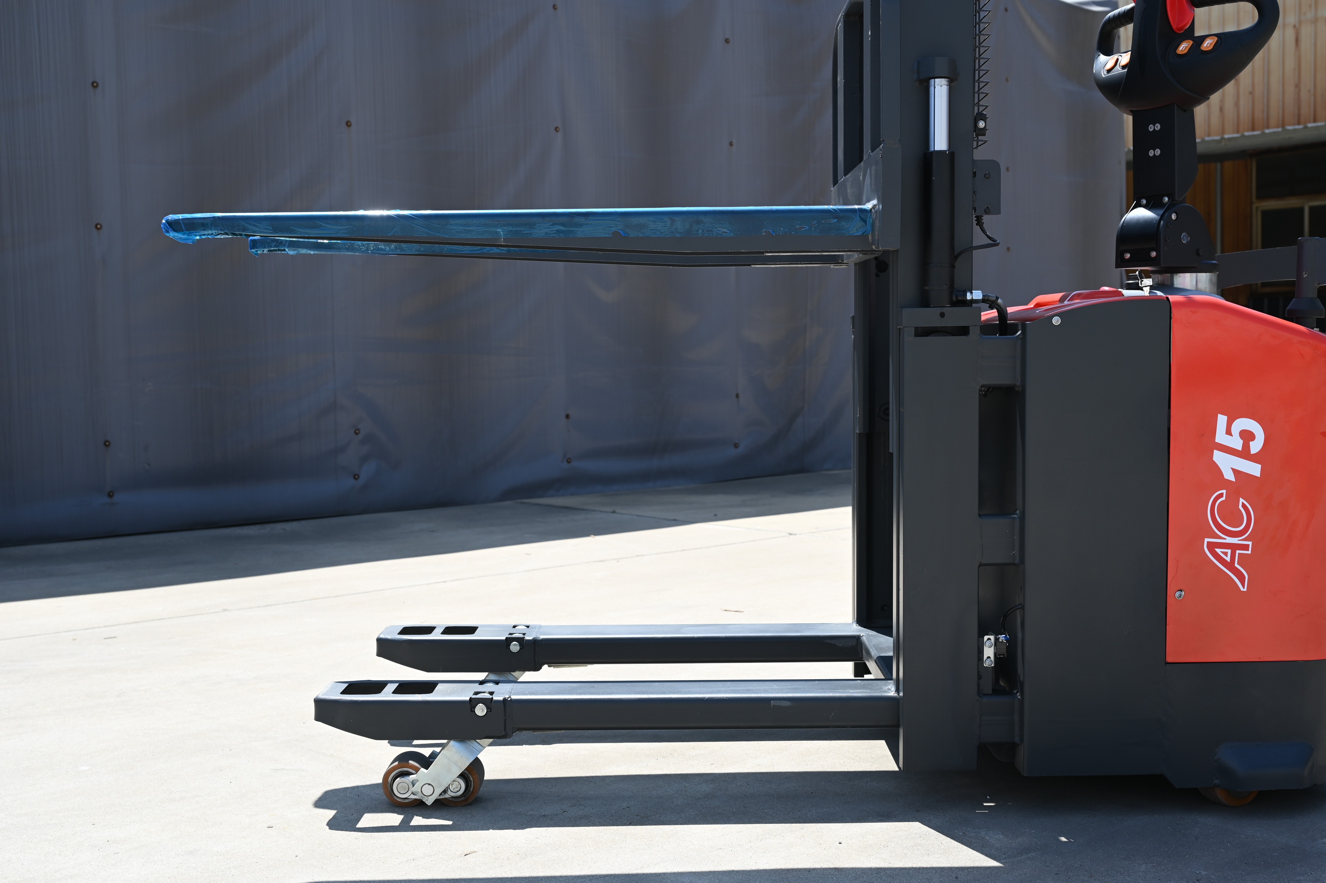 Everlift 1,5T 3-3,5 млн. Стоящий грузовик с двойным подъемным электрическим укладка 