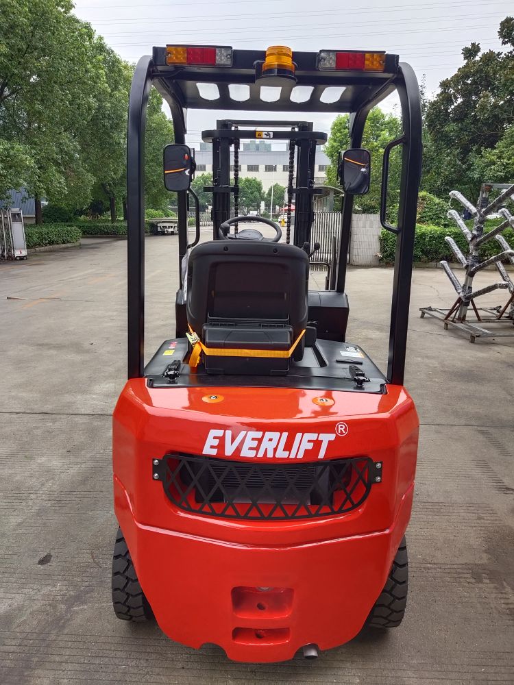 Дизельные вилочные погрузчики Everlift новые 2 тонны 3 м с японским вилочным погрузчиком с двигателем Nissan ISUZU Mitsubishi