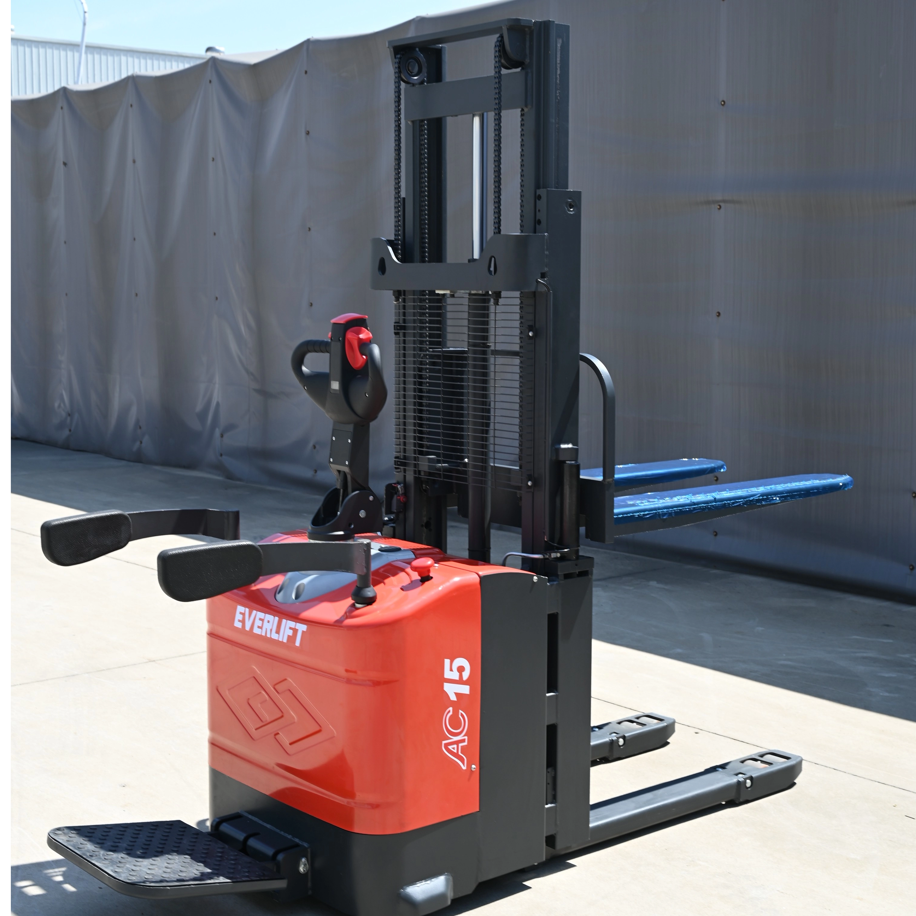 Everlift 1,5T 3-3,5 млн. Стоящий грузовик с двойным подъемным электрическим укладка 
