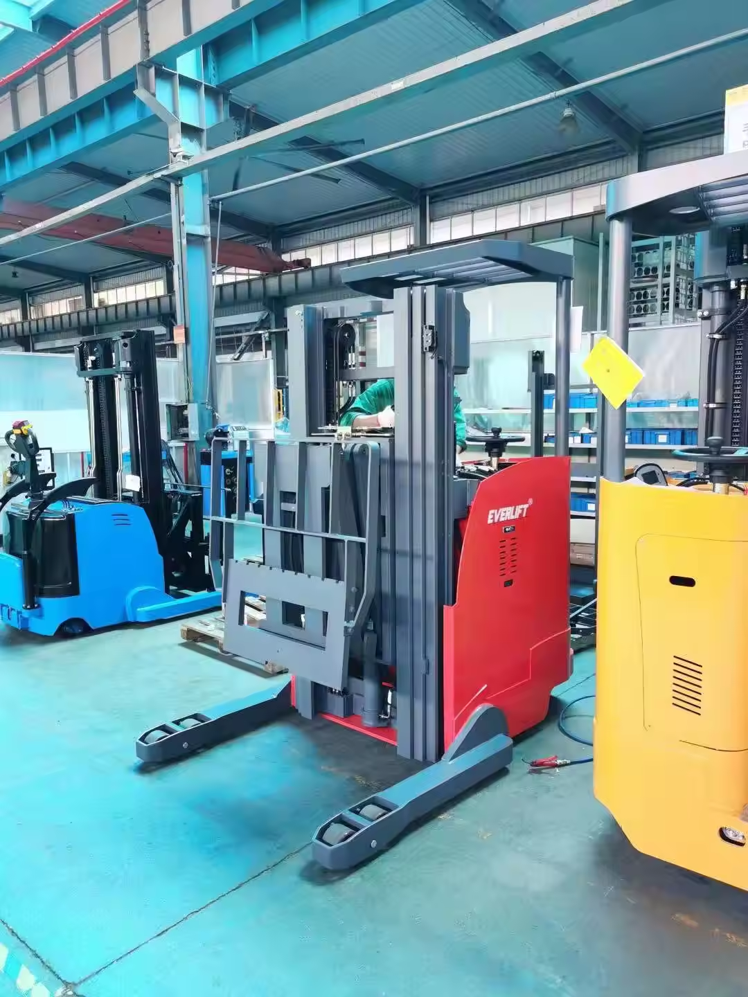 Everlift 2 тонны 6 м двойной ножничный ричтрак электрический вилочный погрузчик-штабелер с узким проходом китайский вилочный погрузчик