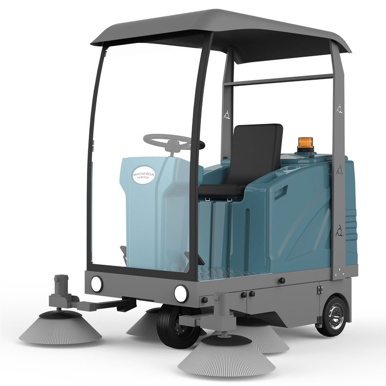 Пилотируемая подметальная машина Everlift Mp-1800